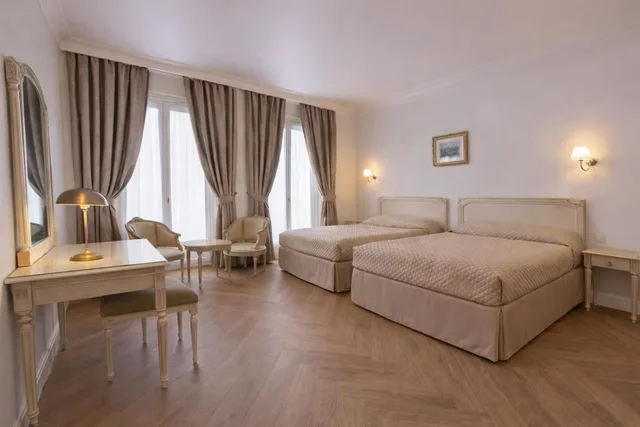 غرفة سوبيريور ثلاثية، Grand Hotel Moderne 1/4