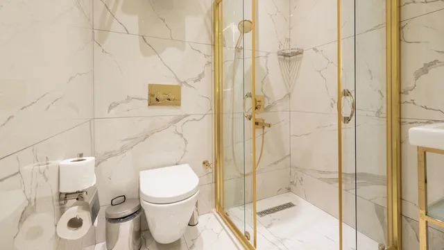جناح عائلي بسرير كينج وسريرين منفصلين بإطلالة على البحر، Loop Hotel Bosphorus Istanbul 8/10