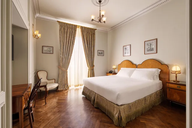 غرفة كلاسيكية بسرير مزدوج بحوض استحمام، Hotel Locarno 2/4