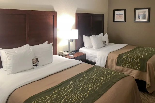 غرفة قياسية بسريرين كوين، Comfort Inn Early Brownwood 2/6