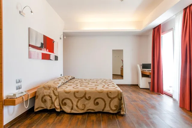 Room, Triple, Sciali Hotel 1/10