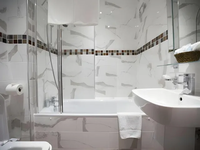 غرفة ثلاثية بسرير مزدوج وسرير فردي، The Cheshire Hotel 7/10