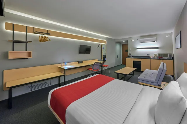 غرفة سوبيريور بسرير كوين، City Express by Marriott Ciudad de Mexico Plaza Central 2/3