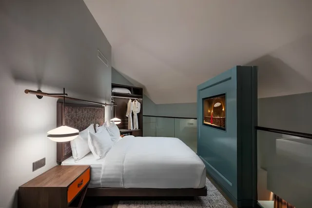 Heritage, Suite, King Bed، The George Penang by The Crest Collection 3/5