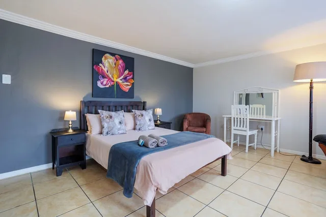 2 Bedrooms, Economy, Apartment, 1 Double and 3 Single Beds، Ilita Lodge 3/6