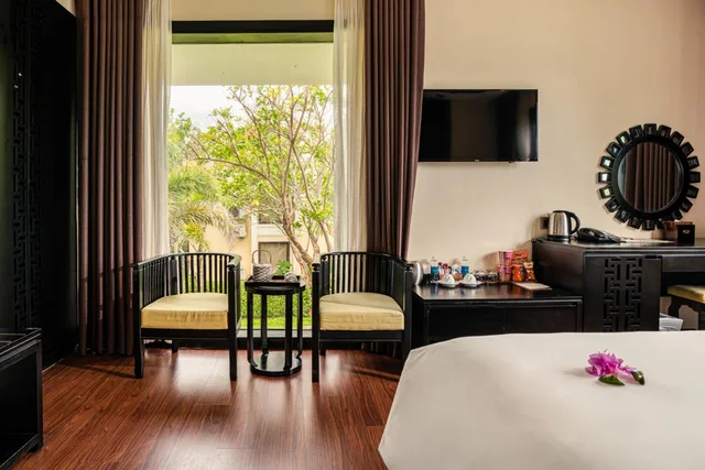 فيلا بإطلالة على النهر بـ4 غرف نوم بمسبح خاص، Koi Resort Spa Hoi An 8/10