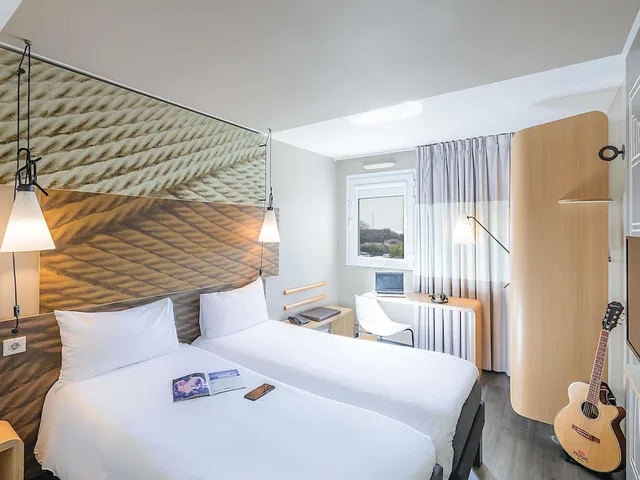 غرفة قياسية بسريرين منفصلين، Ibis Porto Gaia 1/10