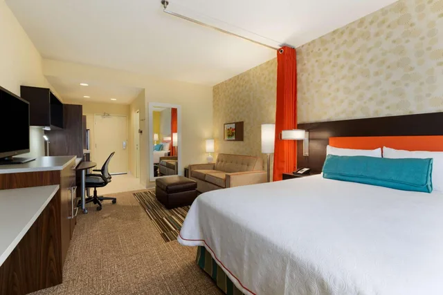 استوديو بسرير كوين مع أريكة، Home2 Suites By Hilton West Edmonton Alberta Canada 3/10