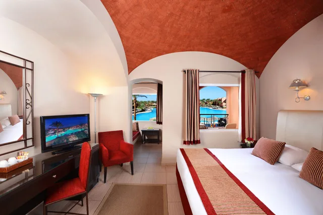 غرفة سوبيريور بسرير مزدوج بإطلالة على الحديقة، JAZ Makadi Oasis Resort 3/9