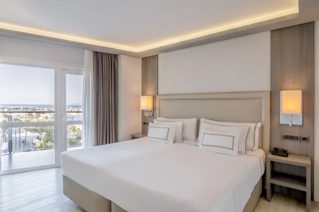 Grand, Double Bed, Melia Alicante 5/10