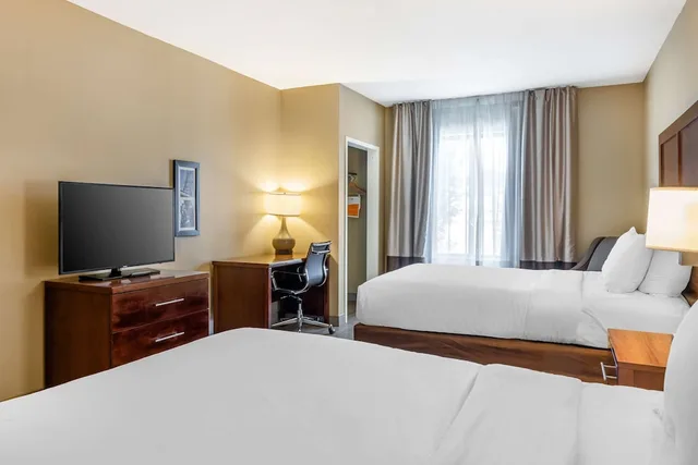 غرفة بسريرين كوين لذوي الإعاقة، Comfort Inn & Suites At Crossplex Village 3/5