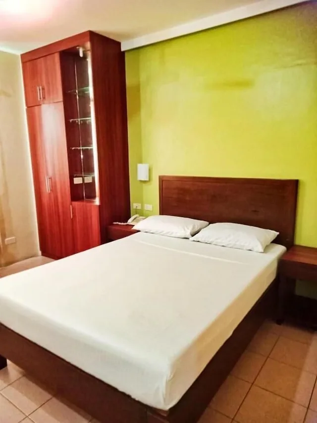 غرفة ديلوكس بسرير كوين، Joyce Apartelle Kalentong 2/10