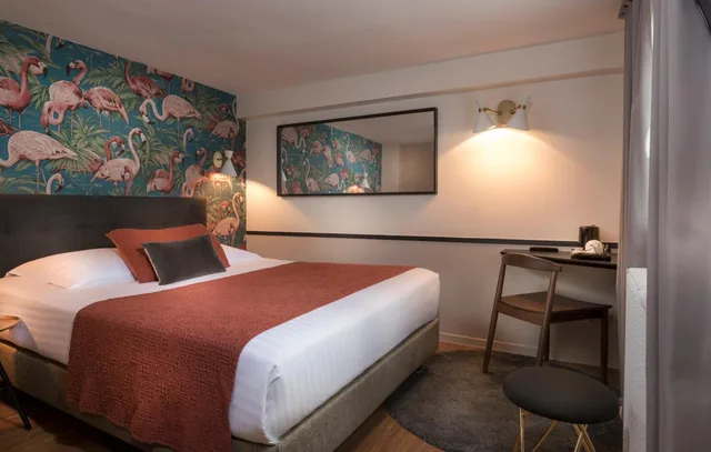 Standard, Double Bed, Court View، Hotel Jeanne D Arc Le Marais 1/1