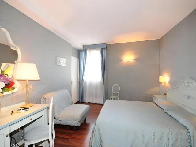Junior Suite, 3 Beds, External Bathroom، Antica Venezia 1/1