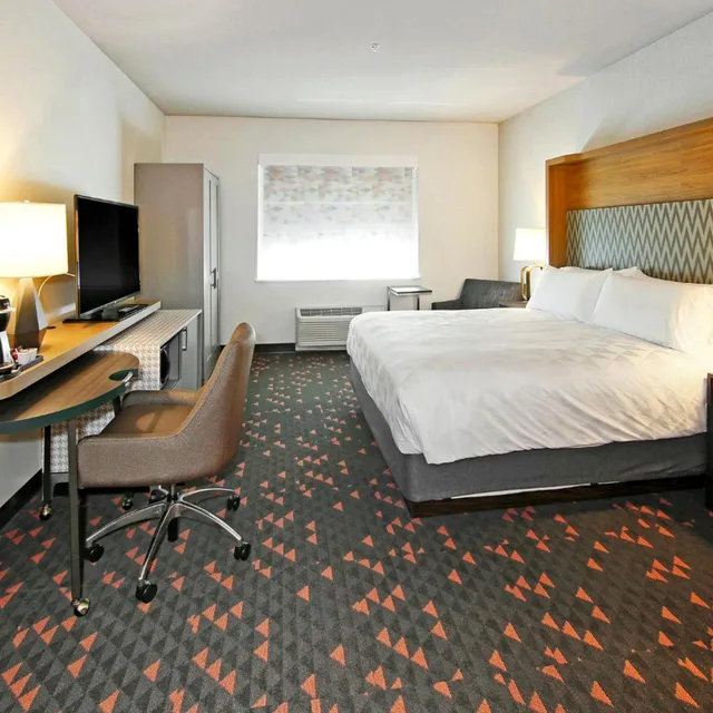 جناح ديلوكس، Holiday Inn & Suites Calgary Airport North 7/10