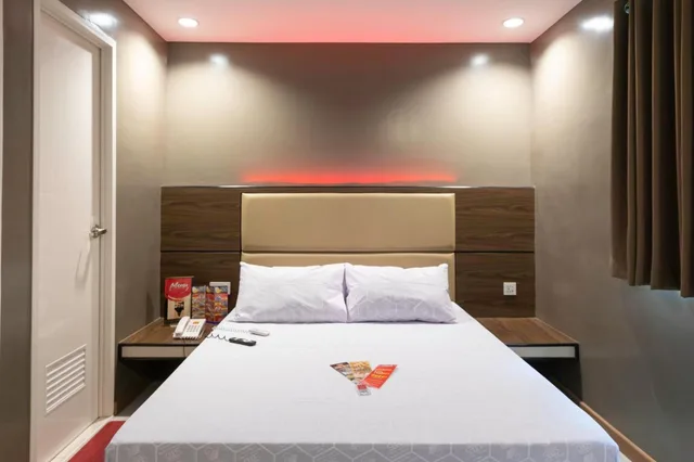 Basement, King Bed، Hotel Sogo - Cagayan de Oro 1/10