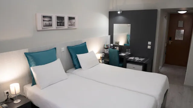 غرفة بسريرين منفصلين، Capsis Hotel Thessaloniki 6/10