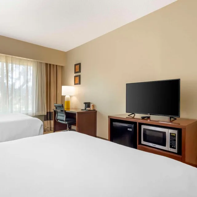 جناح ديلوكس بسريرين كوين، Comfort Suites Near Vancouver Mall 5/7