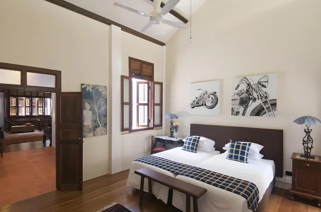 Suite, 2 Double and Twin Beds، 23 Lovelane Penang 2/3