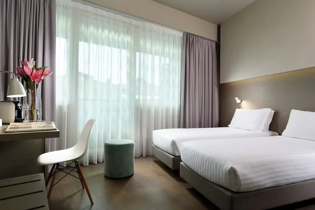 غرفة سوبيريور بسريرين منفصلين، Glance Hotel In Florence 2/7