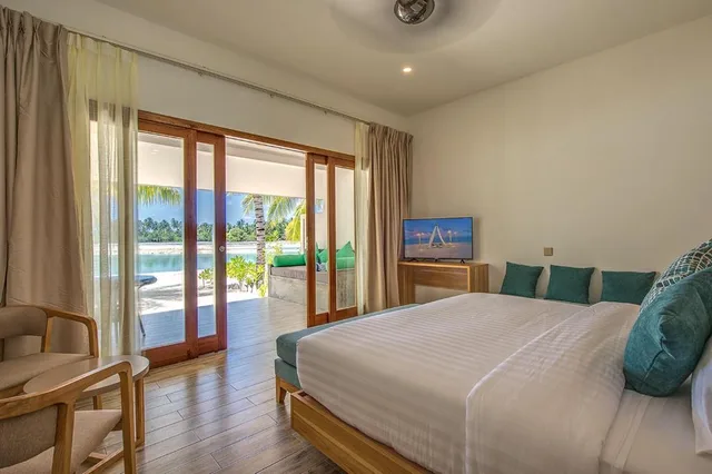 LAGOON VIEW VILLA - Transfer Excluded، Rahaa Resort Maldives 1/3