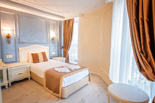 غرفة اقتصادية ثلاثية بثلاثة أسرّة، My Assos Hotel Istanbul 4/10