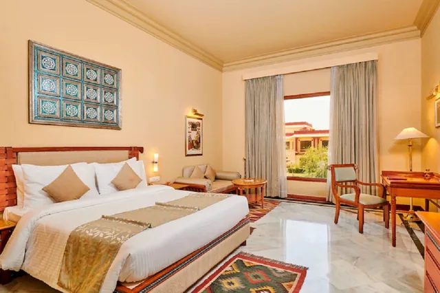 Royal, Courtyard, The Ummed Jodhpur Palace Resort & Spa 1/2