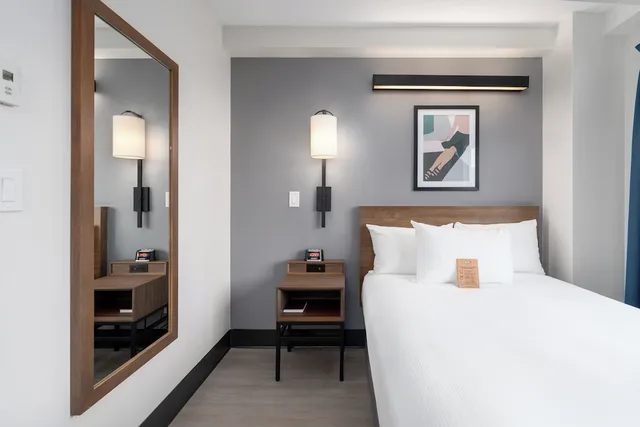 غرفة بسرير مزدوج بحمام خاص، Hotel Willo 5/9