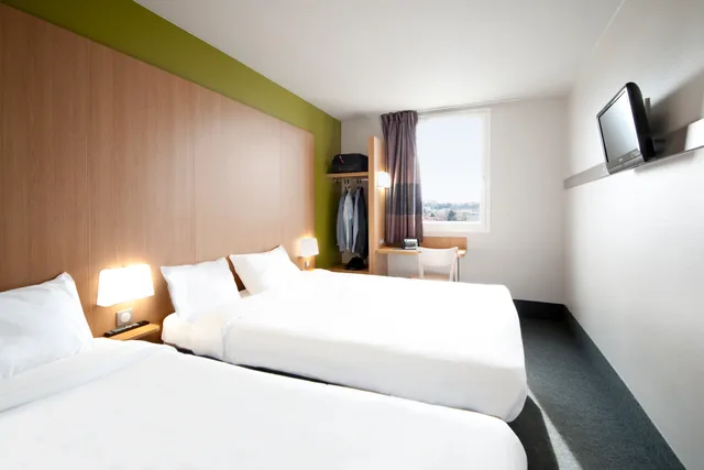 غرفة قياسية ثلاثية، B&B Hotel Lyon Venissieux 2/2