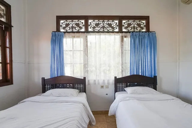 غرفة قياسية بسريرين منفصلين، Indopurejoy House 3/10