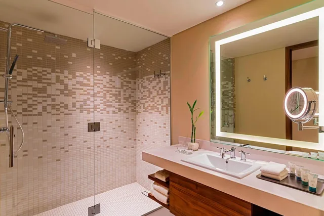 غرفة كلاسيكية بسرير كينج بشرفة، The Westin Cozumel 7/8