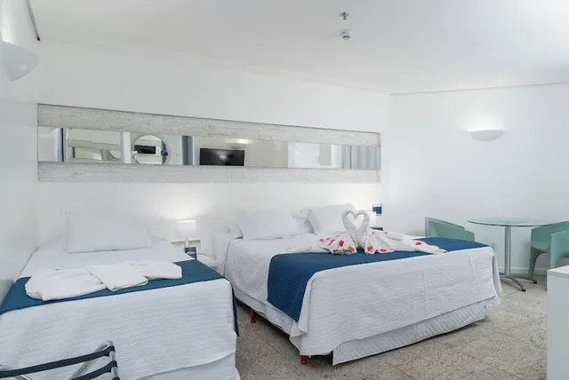 غرفة بريميوم ثلاثية بإطلالة على البحر، Hotel Brisa Tower Maceio 1/5