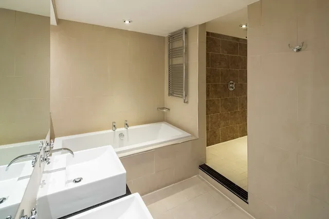 جناح رئاسي بسرير كينج، DoubleTree by Hilton Hotel & Spa Chester 6/10