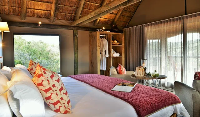خيمة فاخرة بسرير مزدوج، Garden Route Safari Camp 1/1