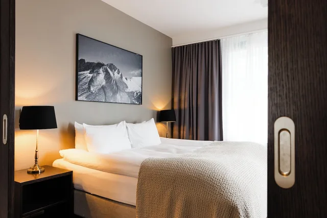 2 Bedrooms, Suite, Hotel Odinsve 6/10