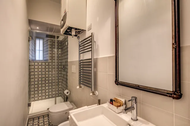 غرفة ديلوكس بسرير كينج، Feronia Guest House 5/6