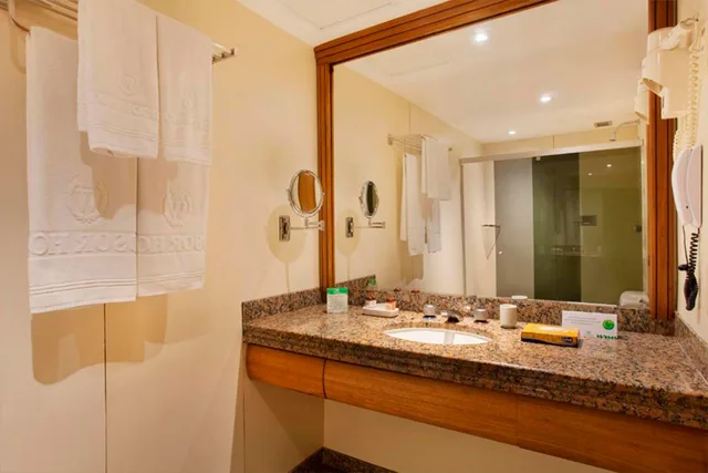 Standard, Twin Beds, Street View، Windsor Palace Copacabana 4/4