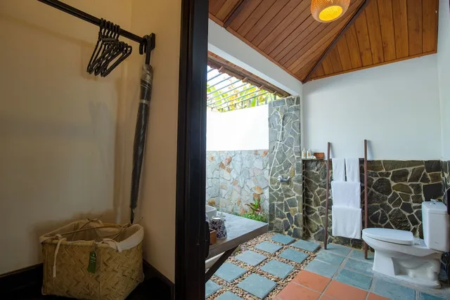 بنغل بسرير كوين وسرير فردي بإطلالة على الحديقة، Thanh Kieu Beach Resort 5/5