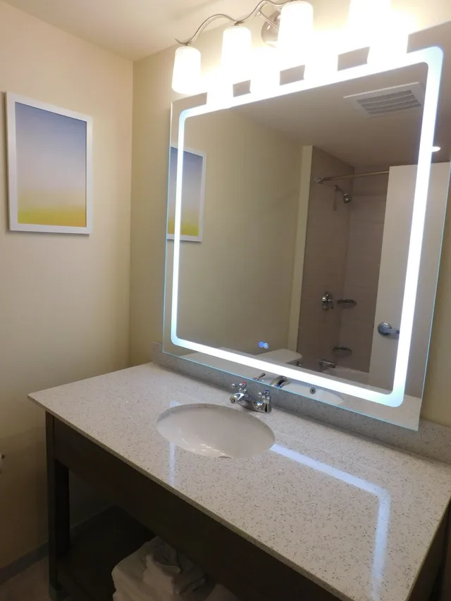 غرفة بسريرين كوين، Days Inn & Suites by Wyndham Kearney 6/6