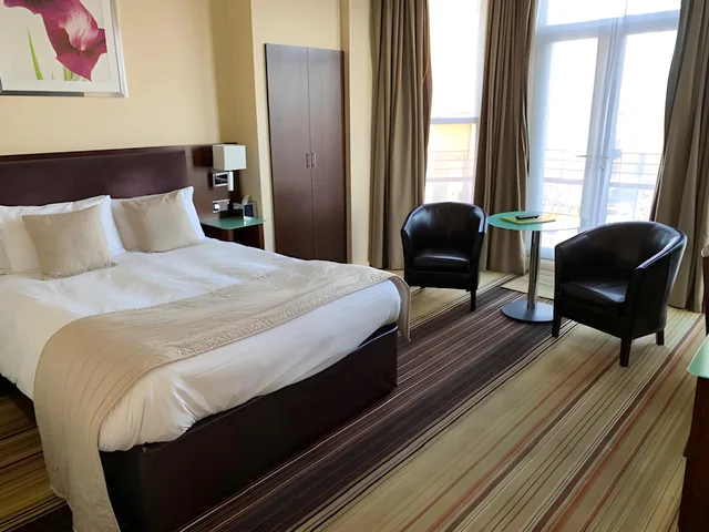 غرفة بريميير بإطلالة على البحر، The Prom Hotel 1/2