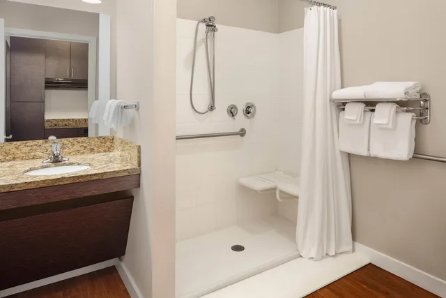 استوديو بسريرين كوين، Towneplace Suites By Marriott Bangor 4/6