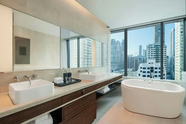 جناح كلوب ركني بسرير كينج، Renaissance Bangkok Ratchaprasong Hotel 7/10