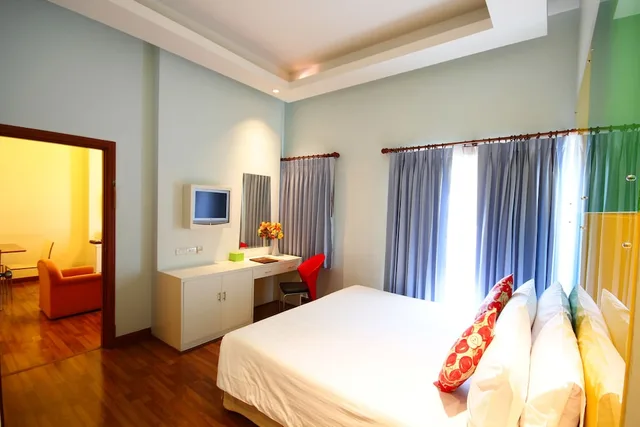 جناح جونيور بسرير كينج، Calypzo Bangkok 1/10