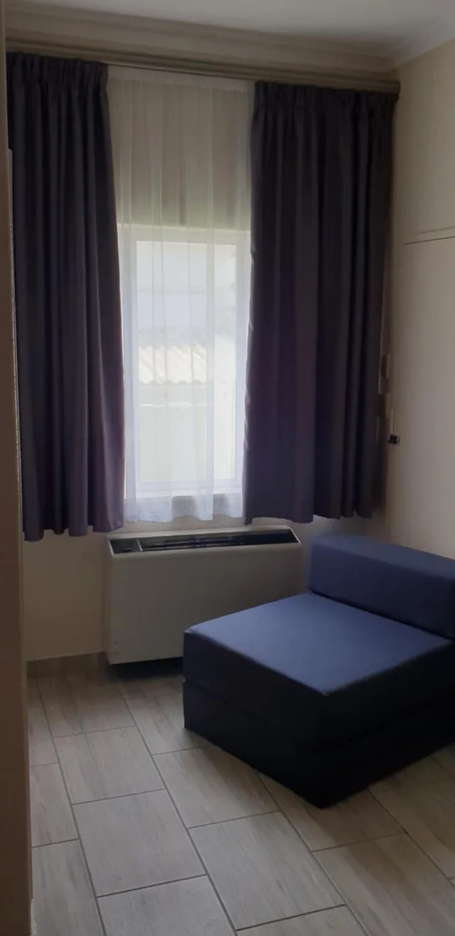 غرفة قياسية بسريرين منفصلين، Premier Splendid Inn Bayshore 3/6