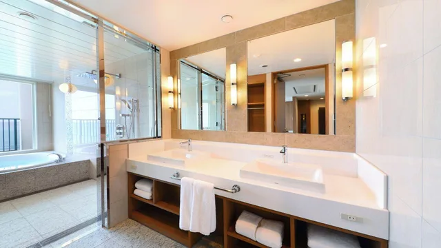 Sunset, Junior Suite, Quadruple, 4 Beds, Ocean Front, Annex، Vessel Hotel Campana Okinawa 2/3