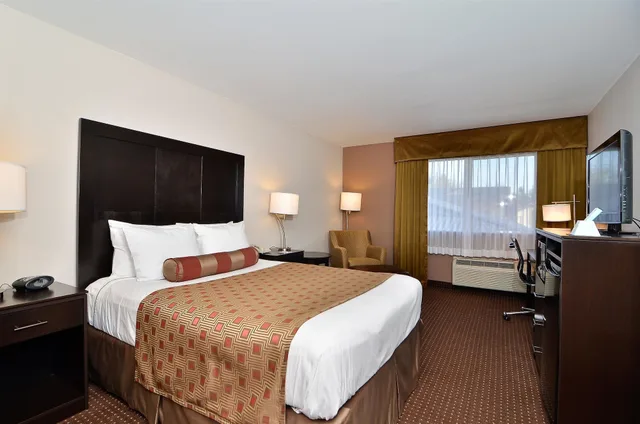 غرفة قياسية بسرير كوين لذوي الإعاقة، Best Western Inn Of Vancouver 3/10