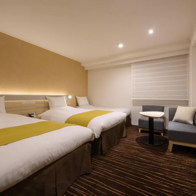 غرفة بسريرين منفصلين مع سرير إضافي، Hotel Jal City Sendai 3/5