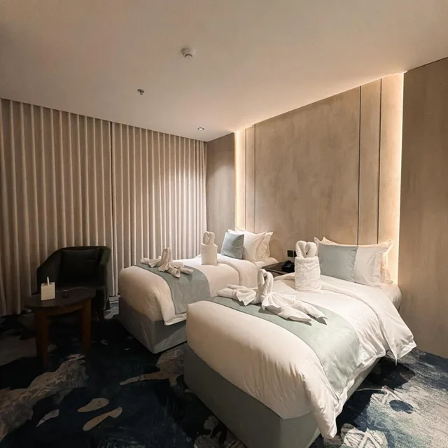 جناح سوبيريور، فندق روز جاردن(Rose Garden Hotel) 2/2
