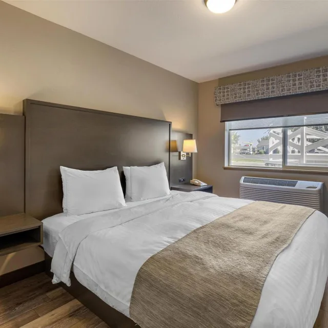 1 Bedroom, Apartment, Best Western Sawtooth Inn & Suites 3/4