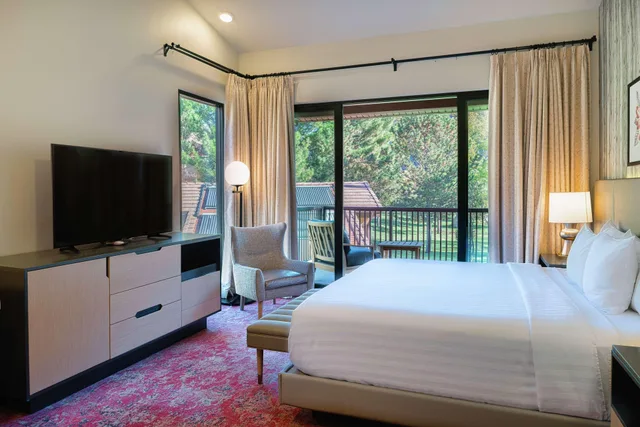 2 Bedrooms, Suite, Villa, 1 King and 2 Queen Beds, Grand View، Cliffrose Springdale, Curio Collection by Hilton 1/3